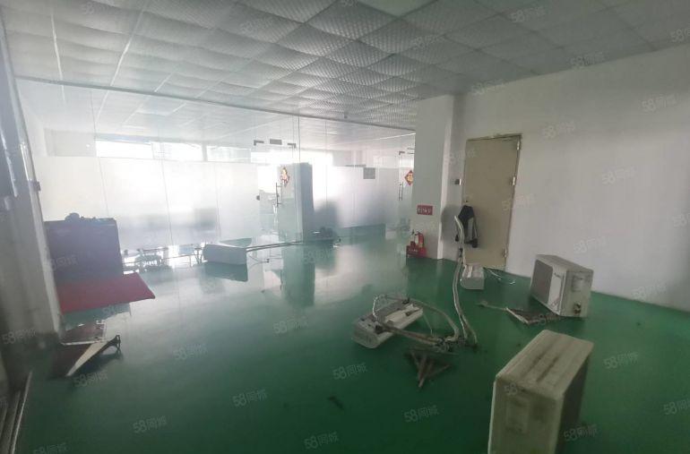 15元起租龙岗五联高速口工业园新出一楼二楼1600平厂房出租