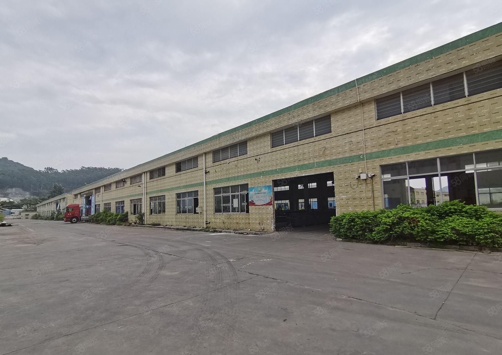 19块起租吉祥地铁口旁龙腾工业区一楼1850平厂房出租可分租