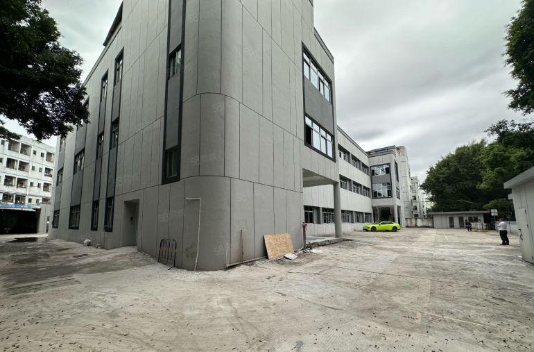 可分租平湖高速出口独院6600平精装修厂房仓库出租