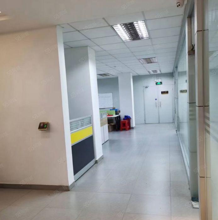 龙岗南联280平方厂房仓库带办公室水电装修出租超大空地