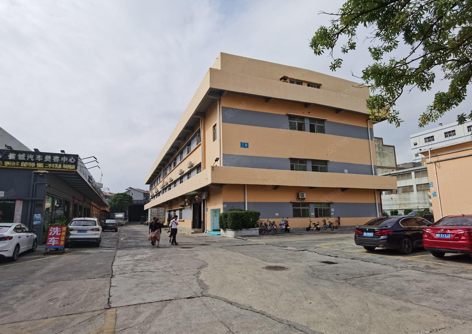 塘坑六约双地铁口新车厂房，超大空地，200平起租