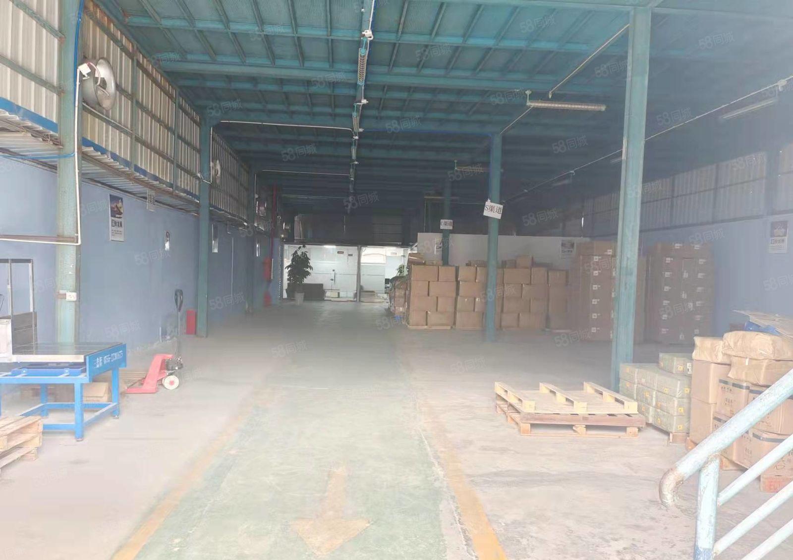 坂田地铁站一楼实际面积500平方厂房出租