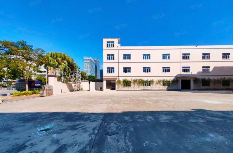 宝龙独门独院，总面积6130平首层高4.2米，近主干道形象好