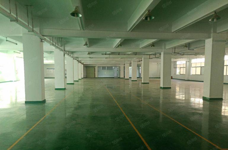 平湖辅城坳独院6800平方厂房仓库出租形象好交通方便可办环评