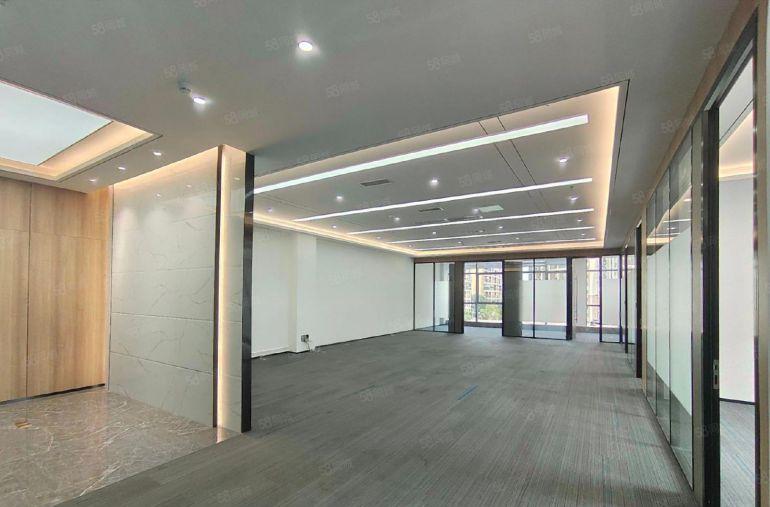 坂田地铁口电商园200平起租，精装办公厂房，研发，贸易，办公