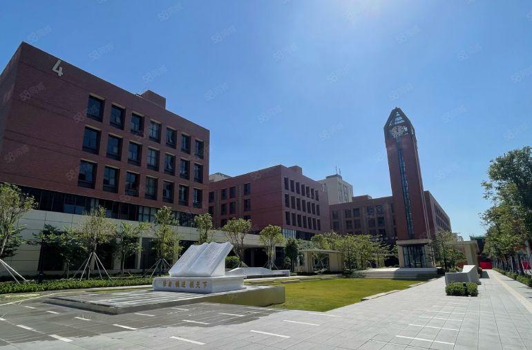 平湖华南城1000平精装修办公室厂房仓库出租 300平起分租