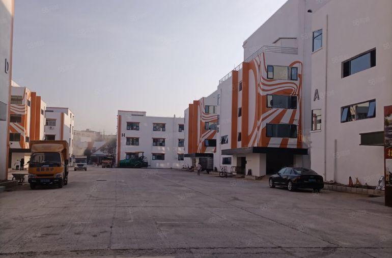 平湖！辅城坳！4000平独栋厂房出租！倾心升级！还剩两席！