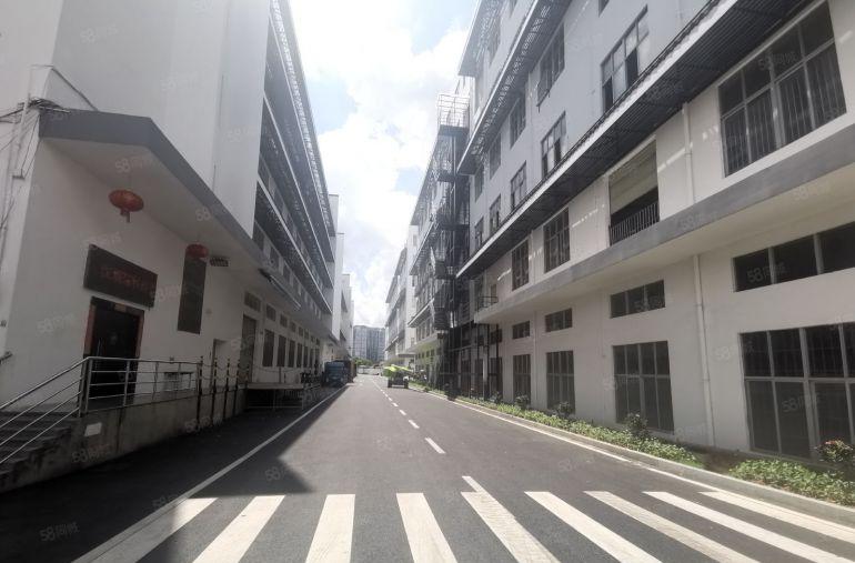 横岗六约地铁站旁原房东红本1000平精装厂房出租分租使用率高