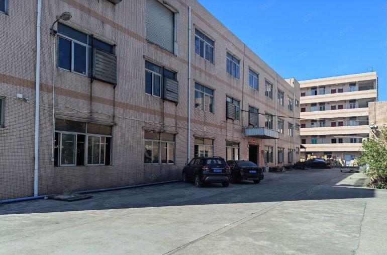 平湖新出独院一楼2000平方厂房仓库出租可分租空地大交通方便