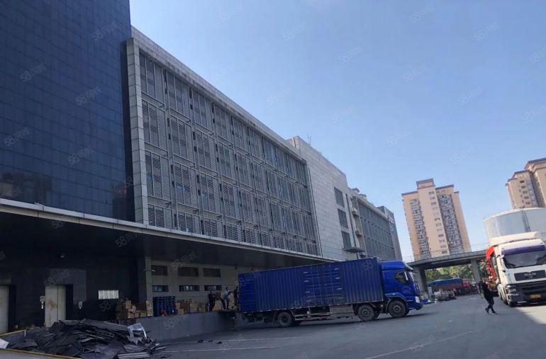 坂田华为旁大型电商园楼上1600平方带装修办公室仓库厂房出租