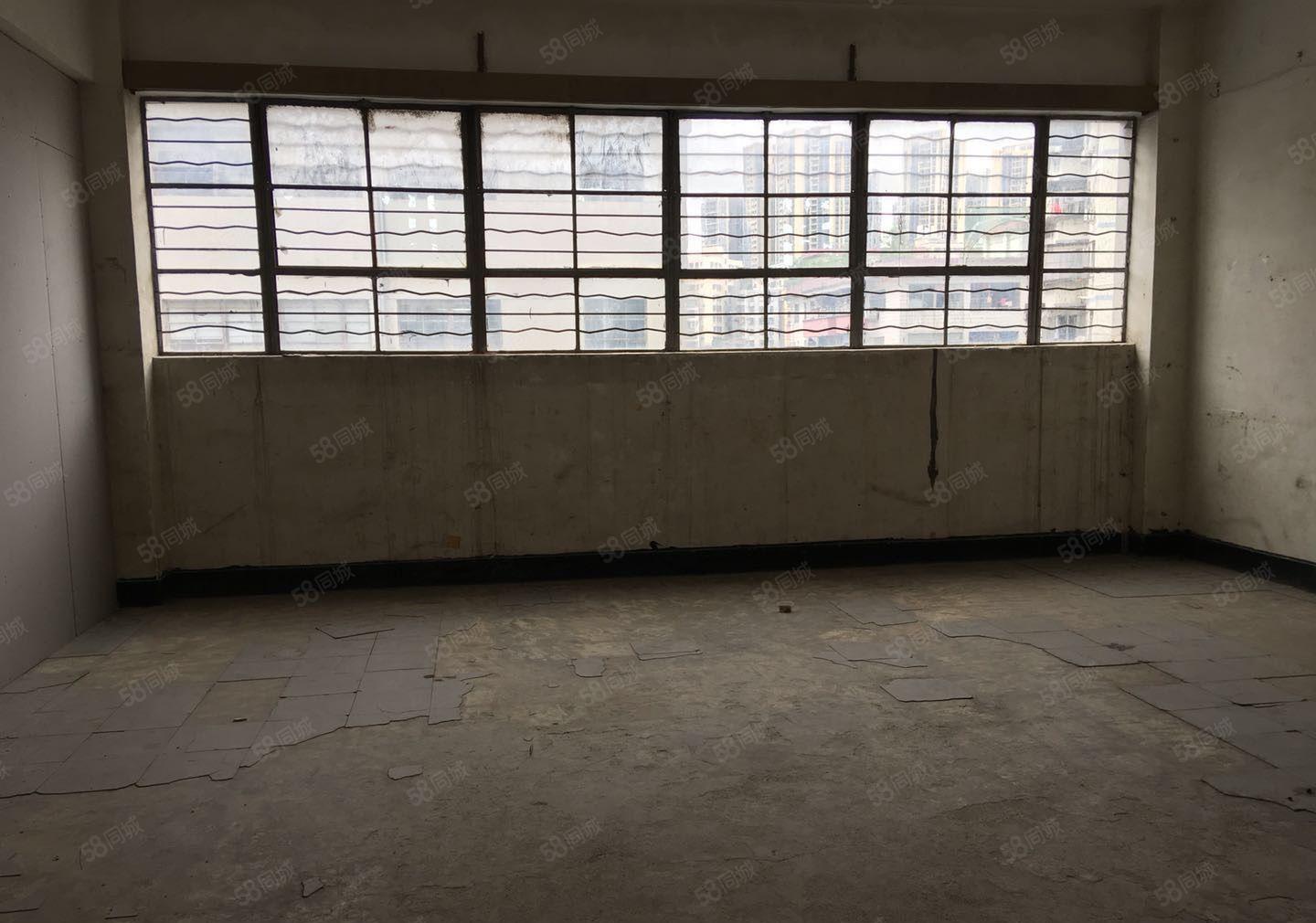 布吉3楼临时独立小仓库