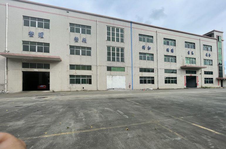 布吉丹竹头新出原房东整栋5000平一楼二楼厂房出租大小可分