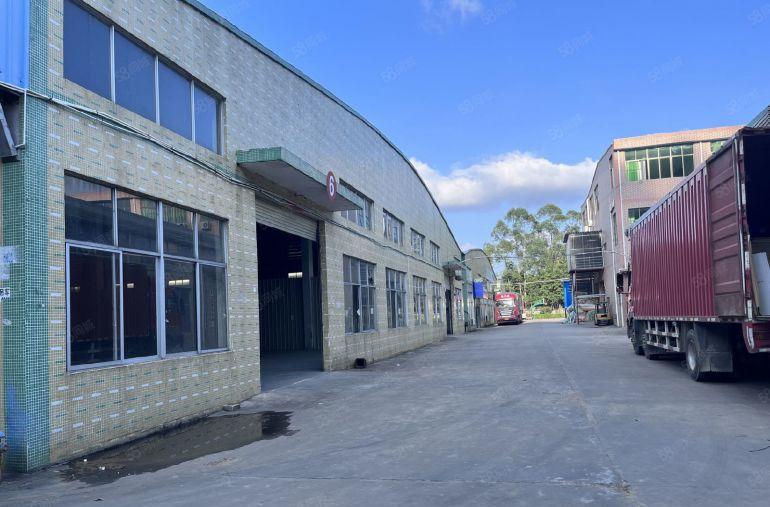 布吉资源5000平米钢构厂房出租高8米可分租