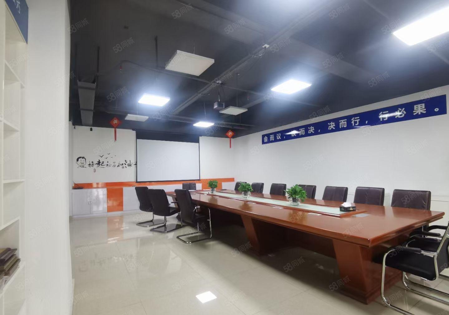 布吉原房东独院两栋共8万平，空地超大，面积实在，主干道旁