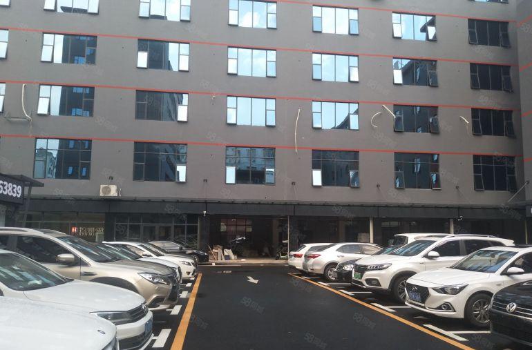 布吉街长龙地铁全新装修电商厂房，58平米起租，拎包入住