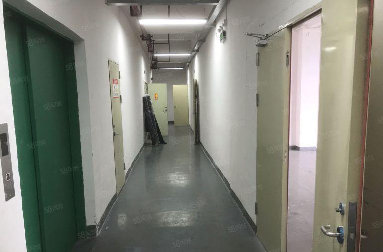 布吉南岭科技园电商仓库200平300平600平出租