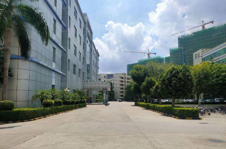 布吉李朗红本厂房出租 500平起租 整层2300平 低价仓库