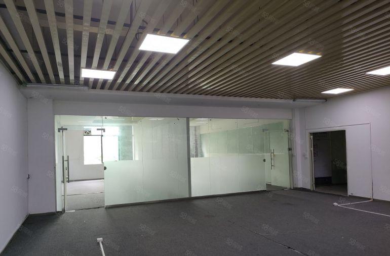 布吉下水径地铁口新出3楼468平方厂房仓库出租