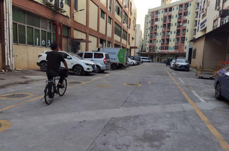 布吉布沙路南岭新出2楼830平房产证红本村委一手使用率高出租