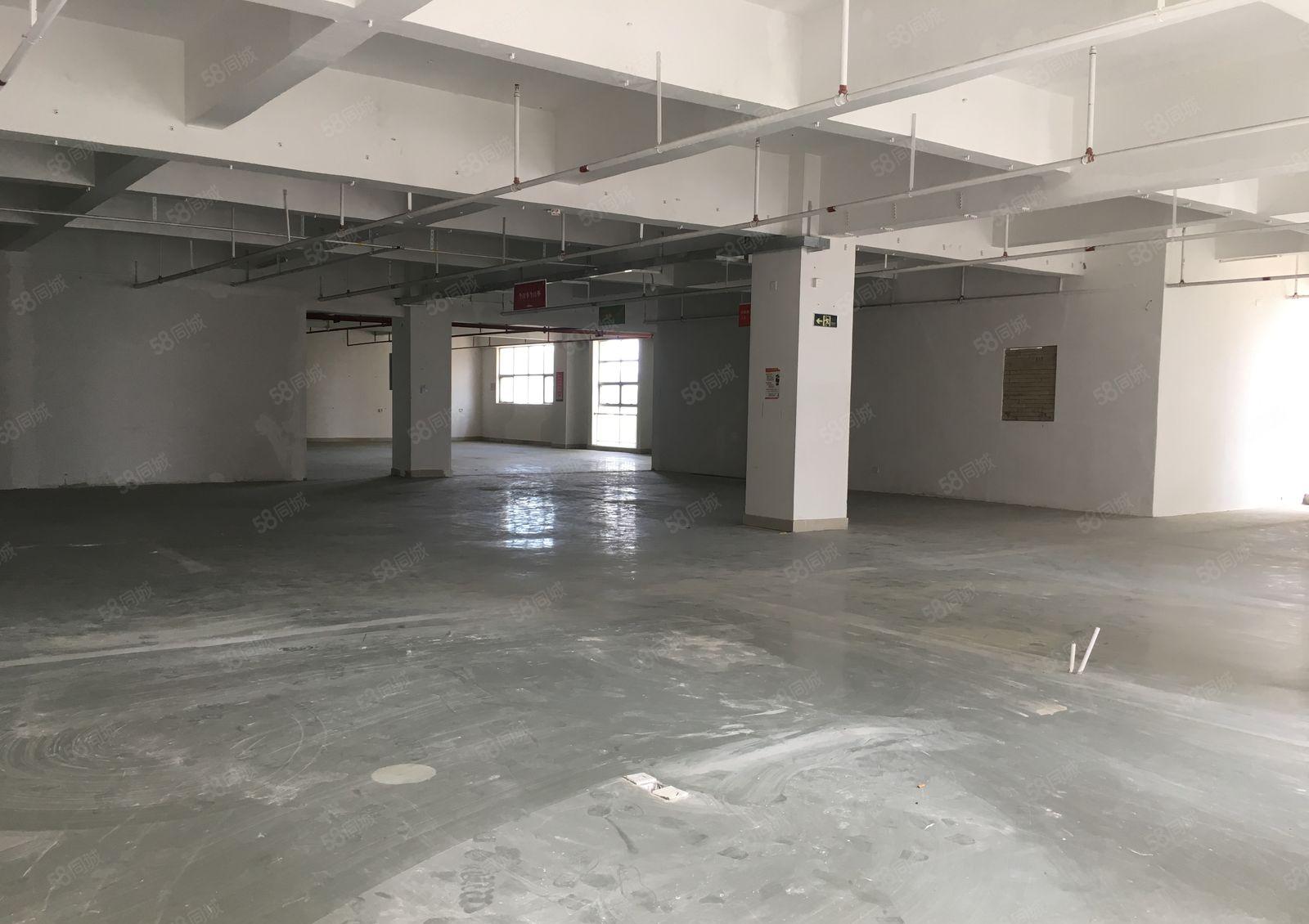 布吉上李朗工业园原房东直租一楼楼上2088平米带装修，实用高