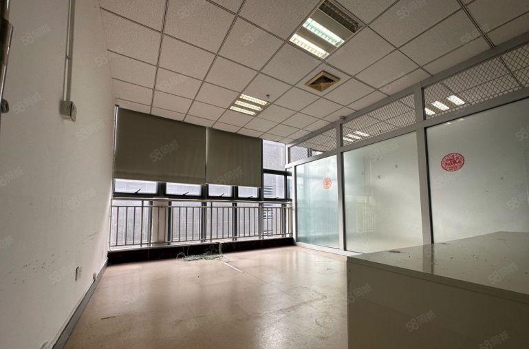 布吉原房东红本厂房2400平出租，带豪华装修带空调