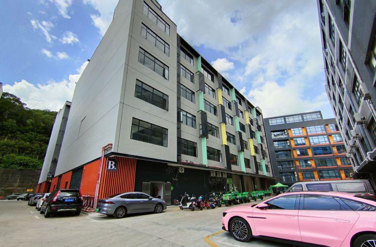 地铁口百鸽笼100到500平精装修电商办公室出租可分租