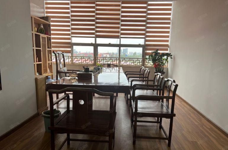 丹竹头地铁站电商厂房30平50平80平100平至500平