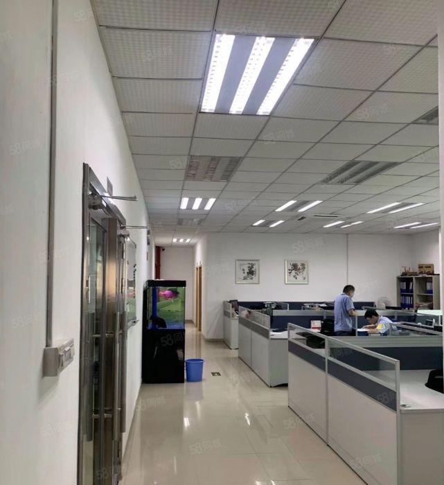 布吉南岭现成装修800平方可分，电商仓库办公