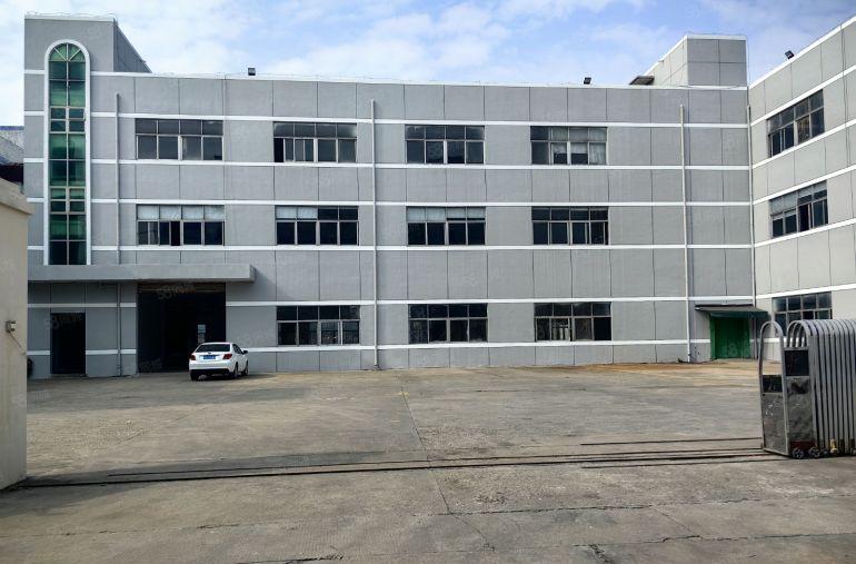 业主急租！布吉丹竹头楼上800平精装修厂房仓库低价出租可分租