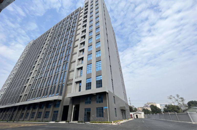 布吉李朗原房东工业园区580平一楼滴水6米带牛角形象好