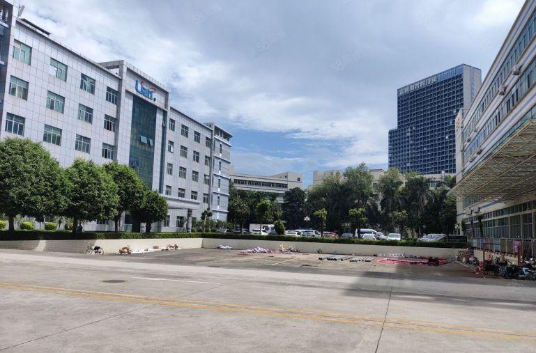 布吉联创科技园楼上厂房1950平出租，可办环评可申请补贴