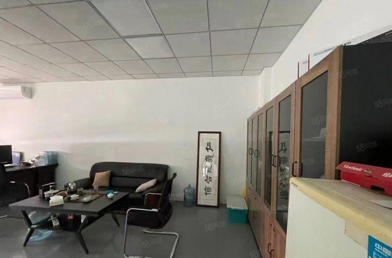 南岭新出楼上600平现成装修办公室仓库厂房低价出租