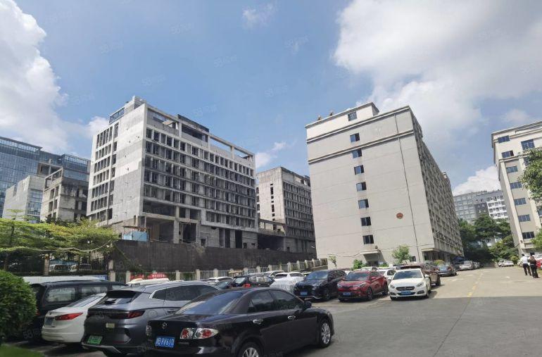 布吉凉帽山地铁口！新出花园式厂房整层1300平 办公仓库