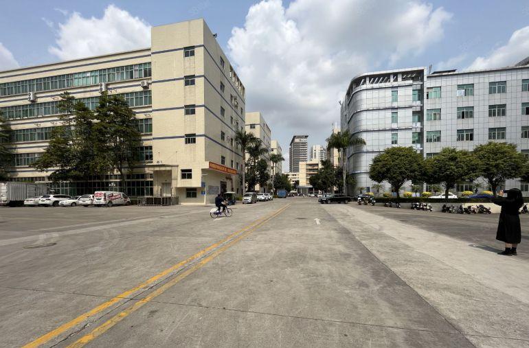 布吉李朗地铁口200平至2000平精装电商办公室仓库出租分租