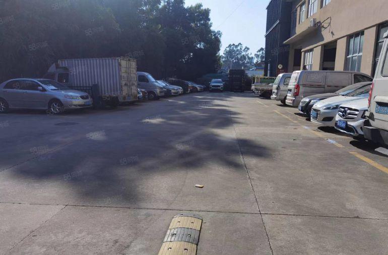 布吉上下水径大排工业区新出2楼整层1920平可以分租方正出租