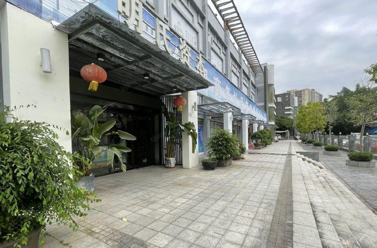 45元独院一楼650平精装办公室房东直租配专车位家私空调