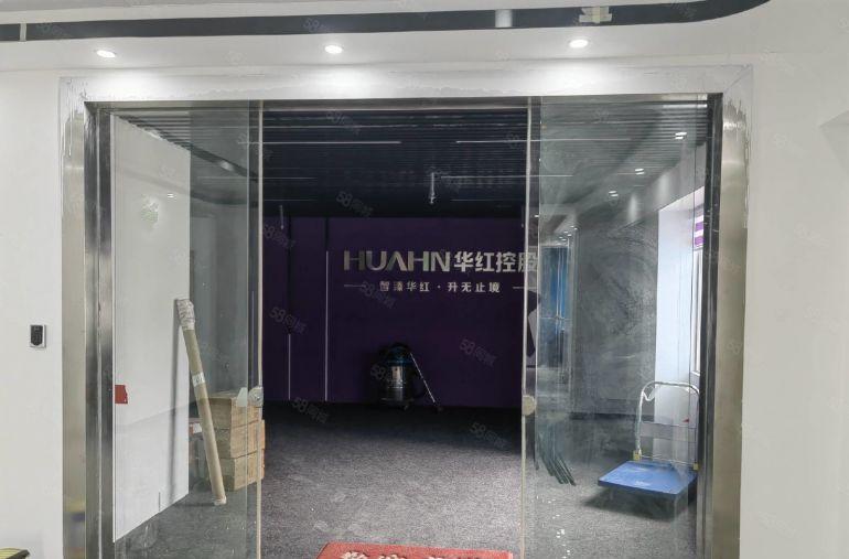 物业直租地铁口布吉秀峰工业城A7栋三楼200平米厂房仓库出租