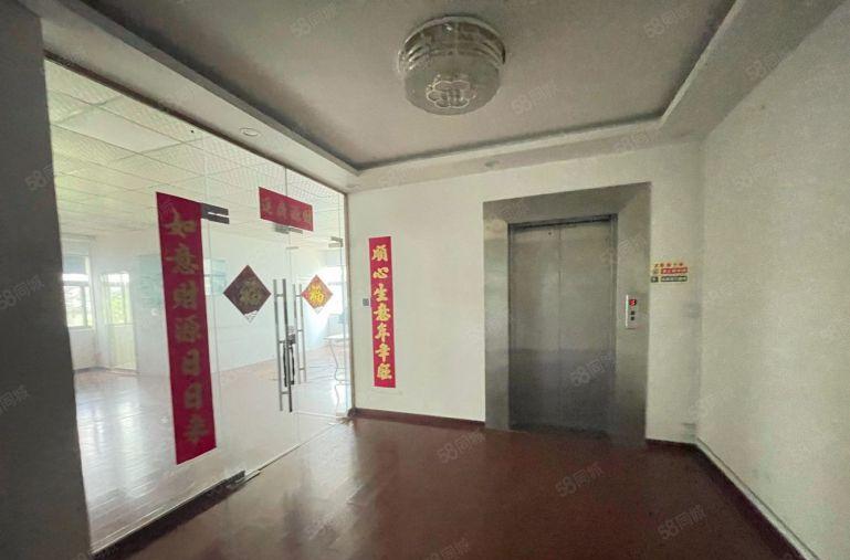 布吉丹竹头科技园原房东200到1000平面积仓库厂房出租