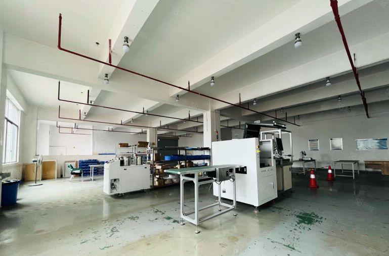 布吉关附近原房东直租带装修300平起厂房出租 园区仓库出租低