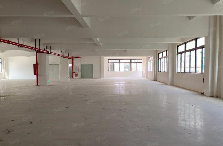 百鸽笼地铁口1500平厂房出租 原房东水磨石地板