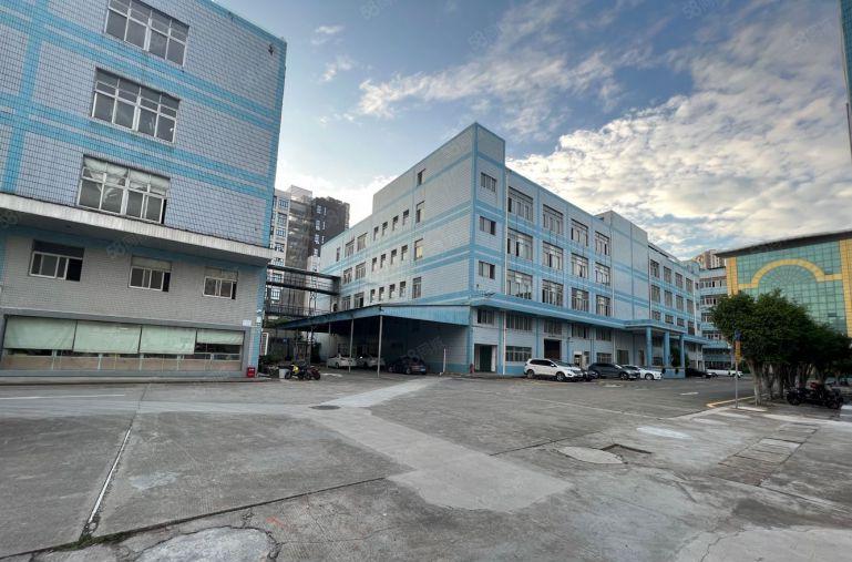 布吉甘坑秀峰工业城1500平厂房仓库低价出租,150平起租