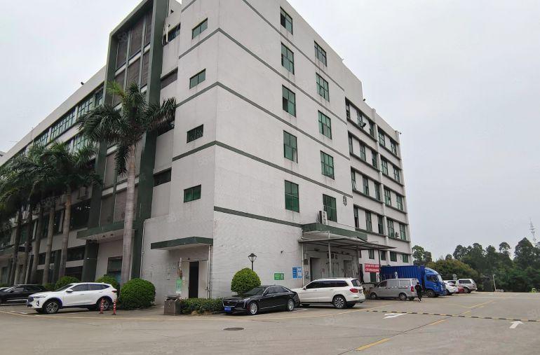 无公摊布吉大芬独门独院厂房出租6800平带精装修空地大可分租