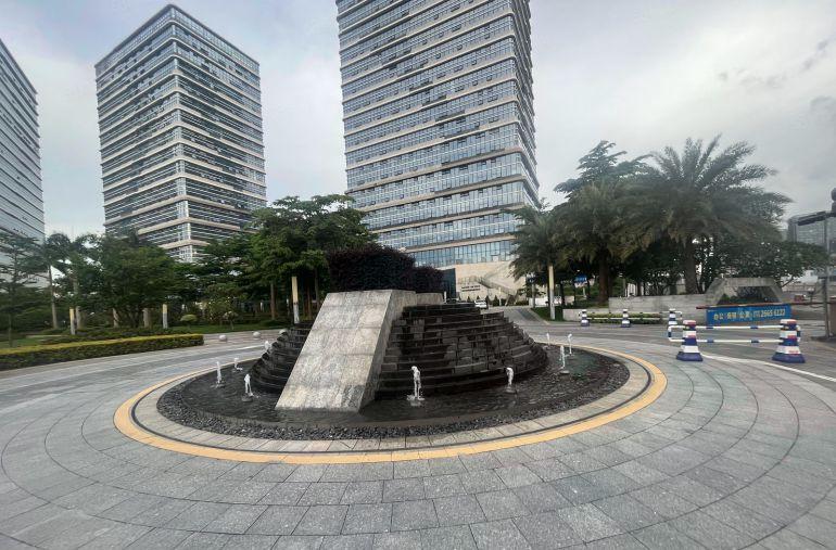 布吉上李朗红本厂房出租1000平，分租300平起可办公生产