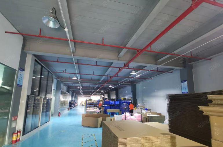 领包入驻！布吉白鸽笼800平楼上精装修厂房仓库出租 大小分租