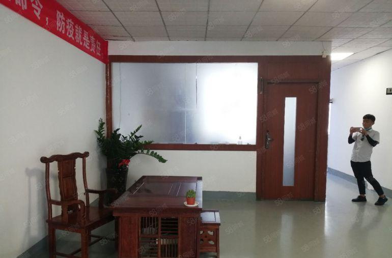 丹竹头地铁口原房东实际面积楼上888平厂房出租！