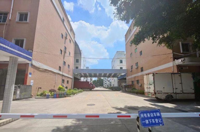 布吉李朗工业区800平厂房出租 带装修有现成无尘车间