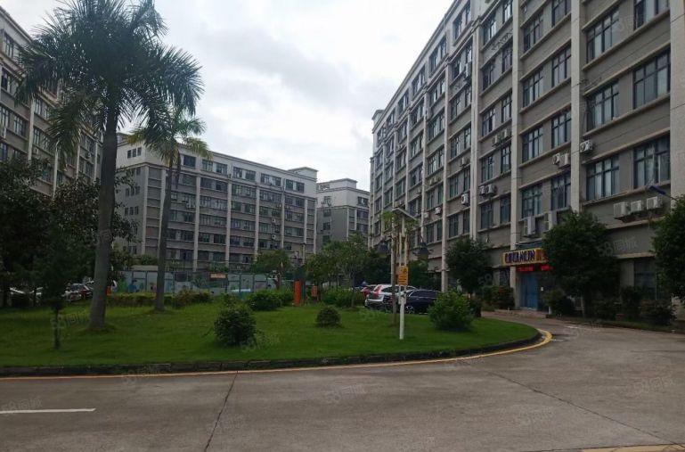 布吉秀峰工业城A7栋三楼220平米厂房仓库出租