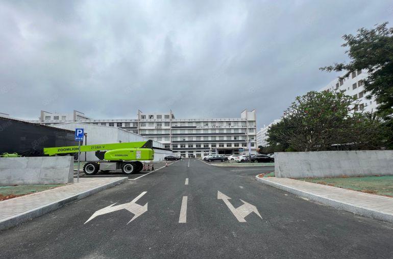 布吉上李朗红本工业园一楼1500平方厂房出租带消防喷淋