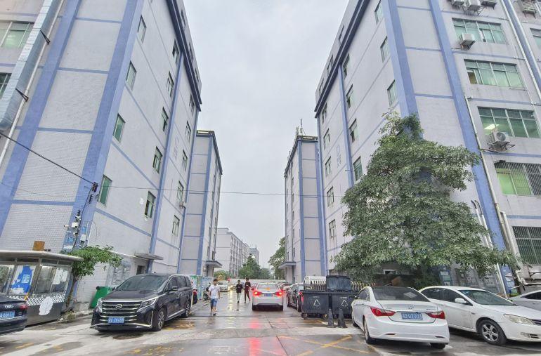 布吉丹竹头一楼厂房仓库出租300至2000平方水电齐全带装修