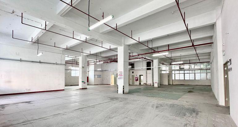 布吉工业区原房东一楼1600平电商办公红本厂房仓库出租易招工